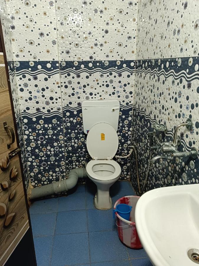 גווהטי Hotel Atithi Grand מראה חיצוני תמונה